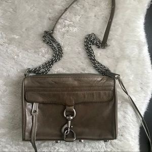 🎉🎉Deep Greige Rebecca Minkoff mini MAC 9/10 🎉🎉